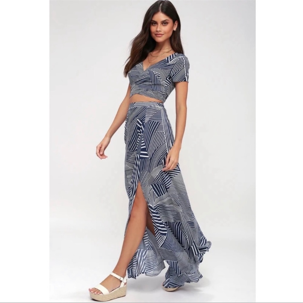 Lulu’s Isla Bonita Blue and White Print Maxi Long Skirt Slit High Waist XS